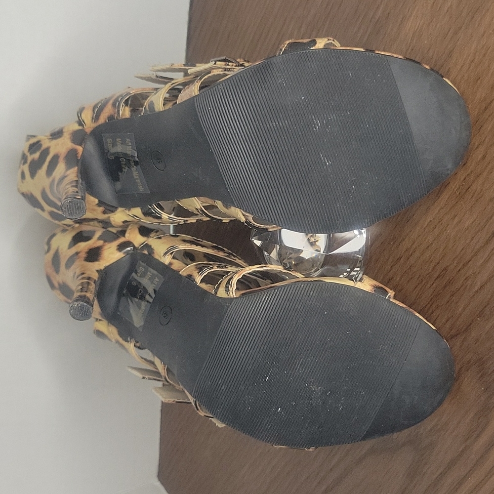 Shoes 👞 - Picture 12 of 13